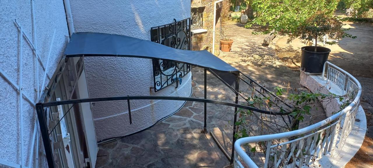 Appartement et sa grande terrasse en Rez de Jardin Saint Aygulf Buitenkant foto